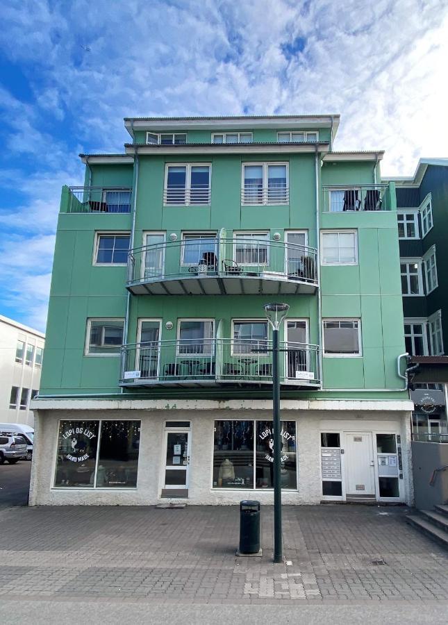 Hafnarstraeti 100, Downtown Apartment Akureyri Exterior photo